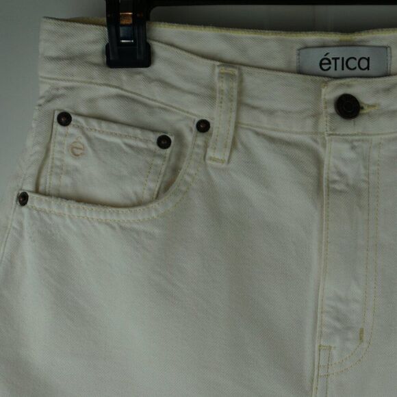 New Etica Skylar Cutoff High Rise Relaxed Denim Shorts in Vintage White size 26 - Picture 4 of 14